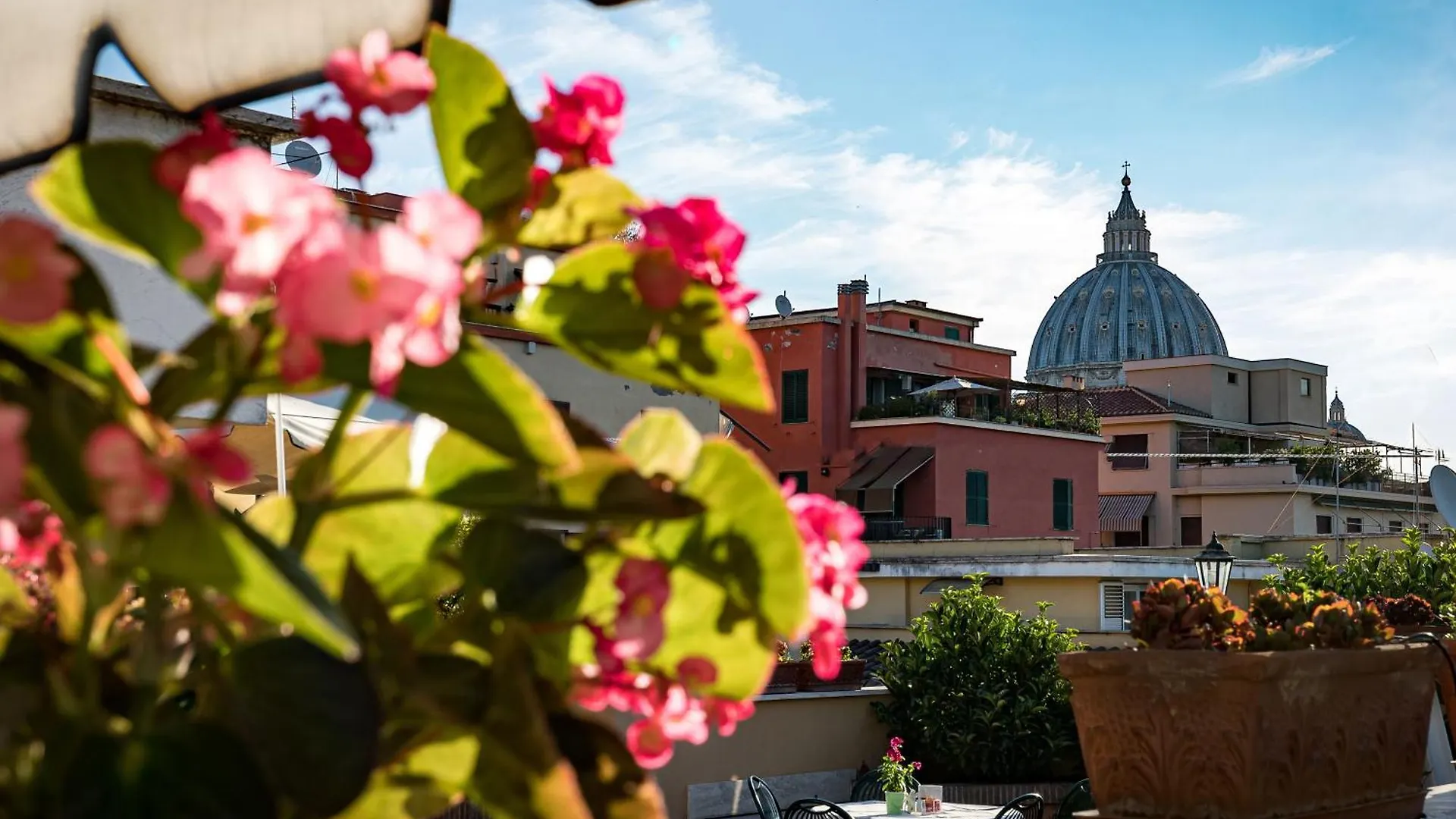 Large Family Apartment E8 Rome